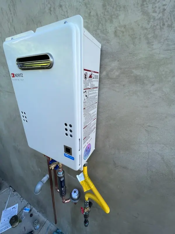 Tankless water heater installation for Town Creek homes